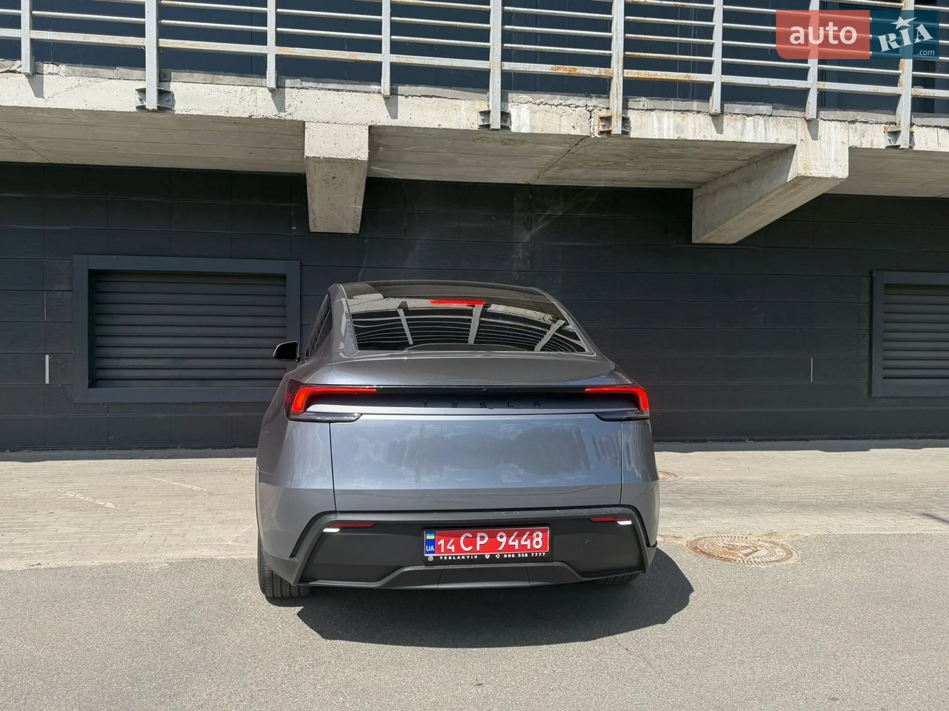 2025 Tesla Model Y - мініатюра 6