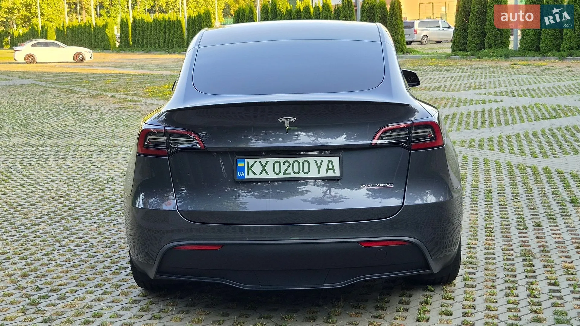 2023 Tesla Model Y - мініатюра 10
