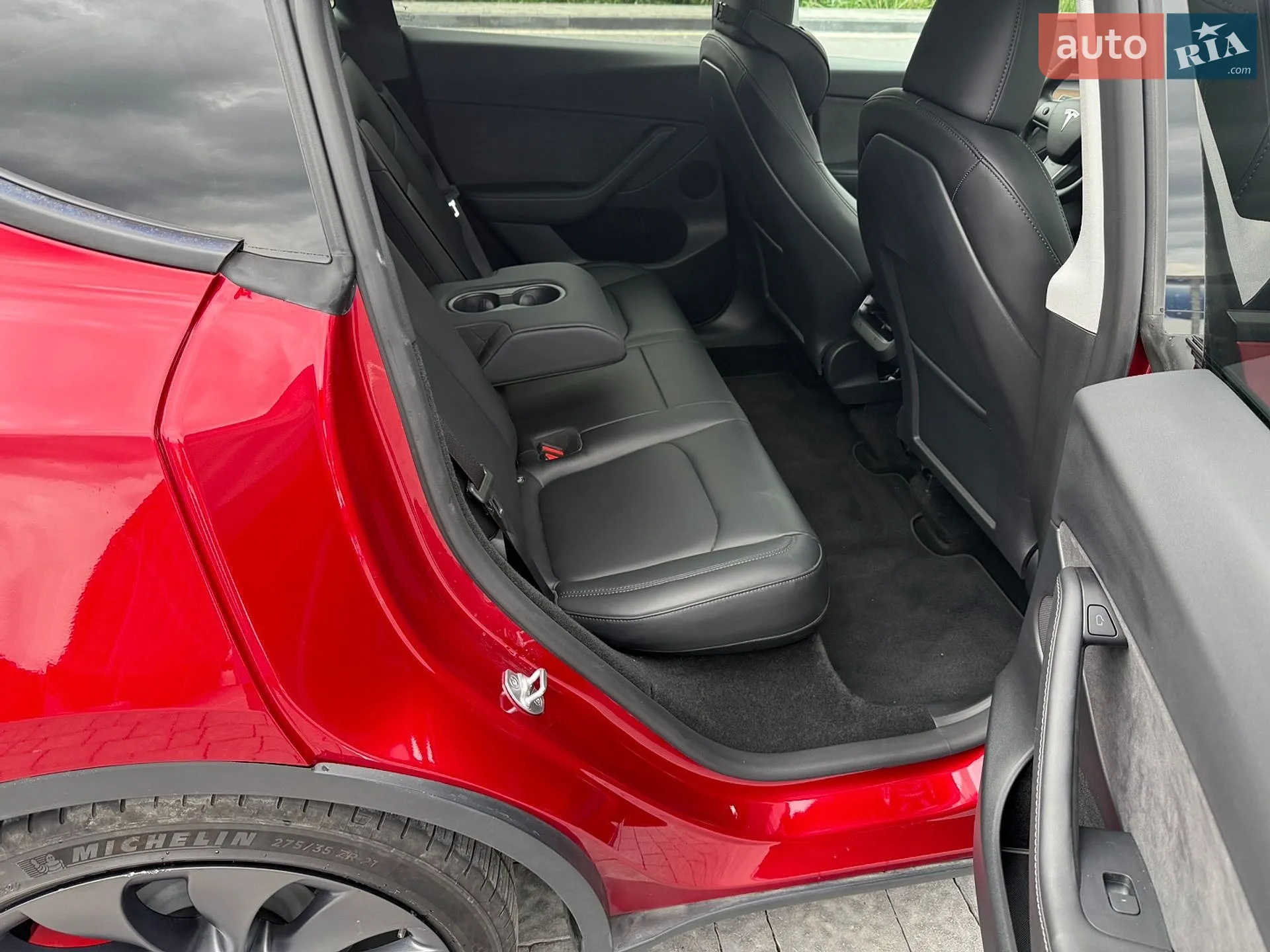 2024 Tesla Model Y - мініатюра 15