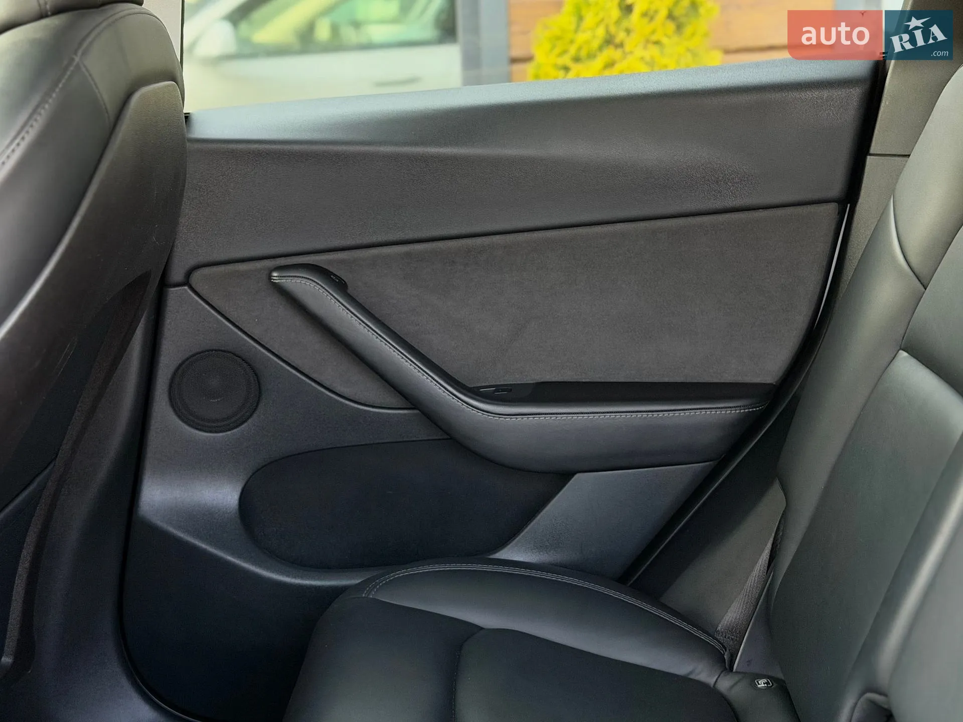 2021 Tesla Model Y - мініатюра 42