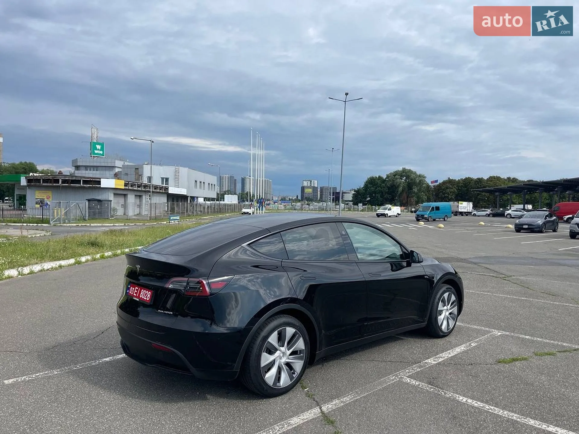 2023 Tesla Model Y - мініатюра 9