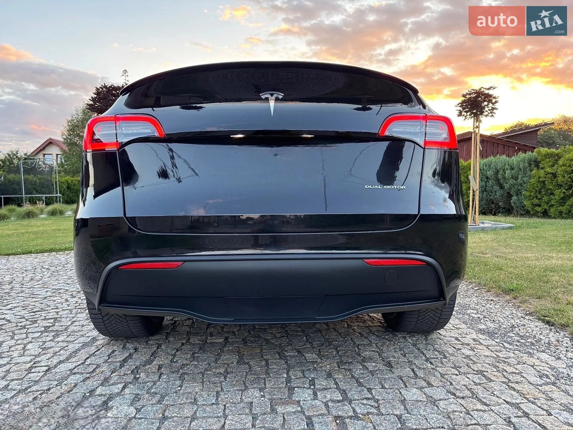 2023 Tesla Model Y - мініатюра 3