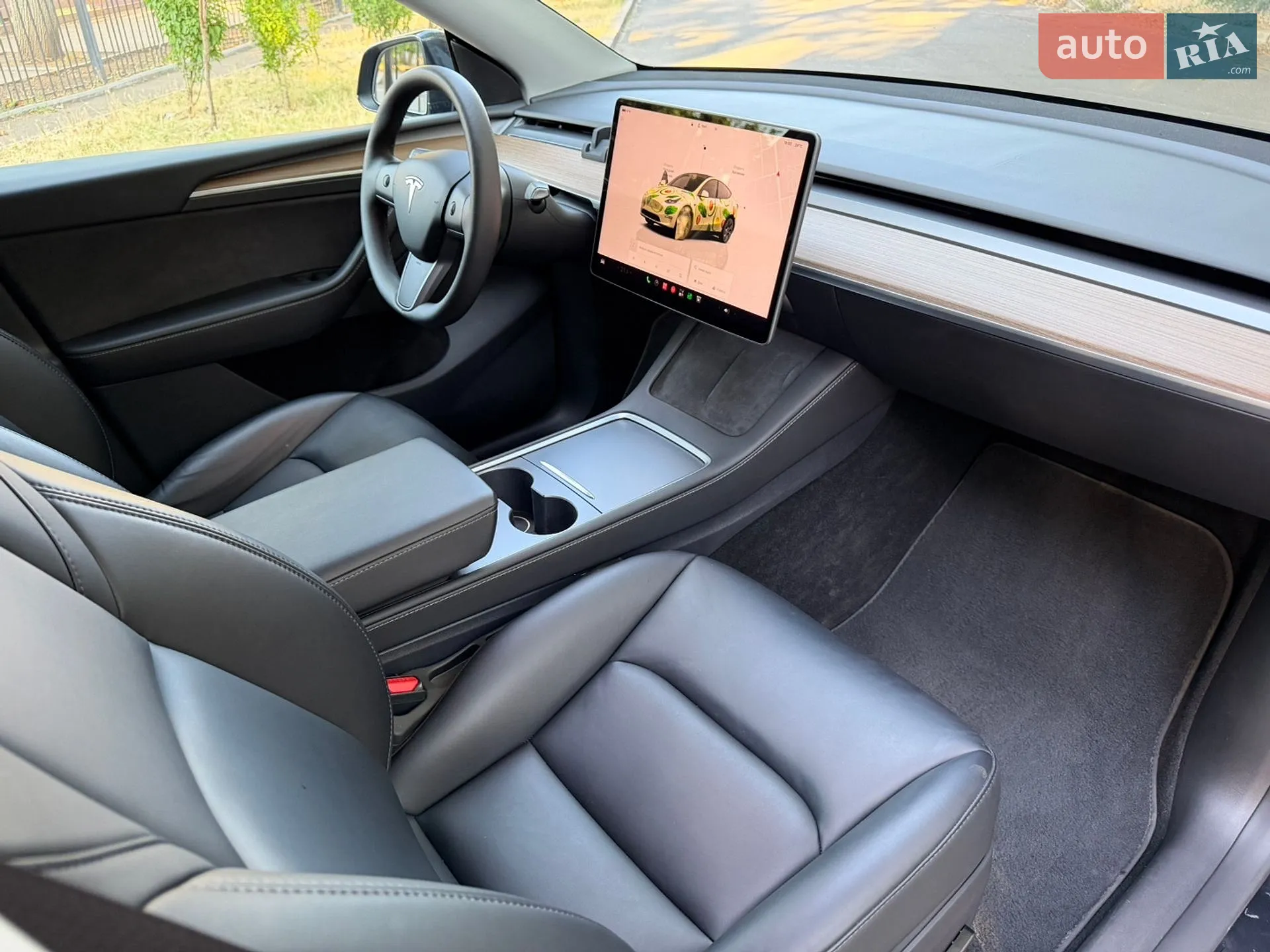 2024 Tesla Model Y - мініатюра 19