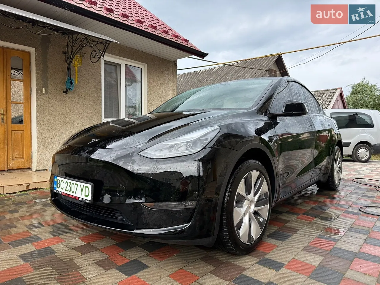 2023 Tesla Model Y - мініатюра 24