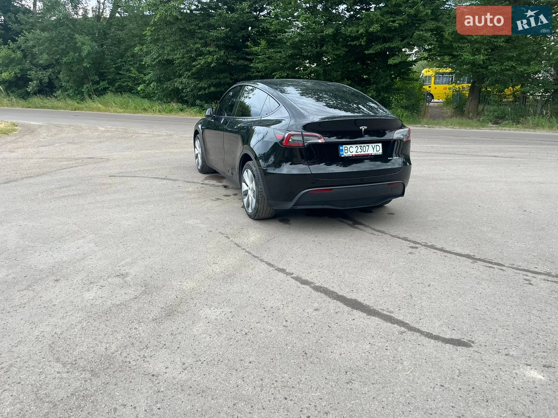 2024 Tesla Model Y - мініатюра 9