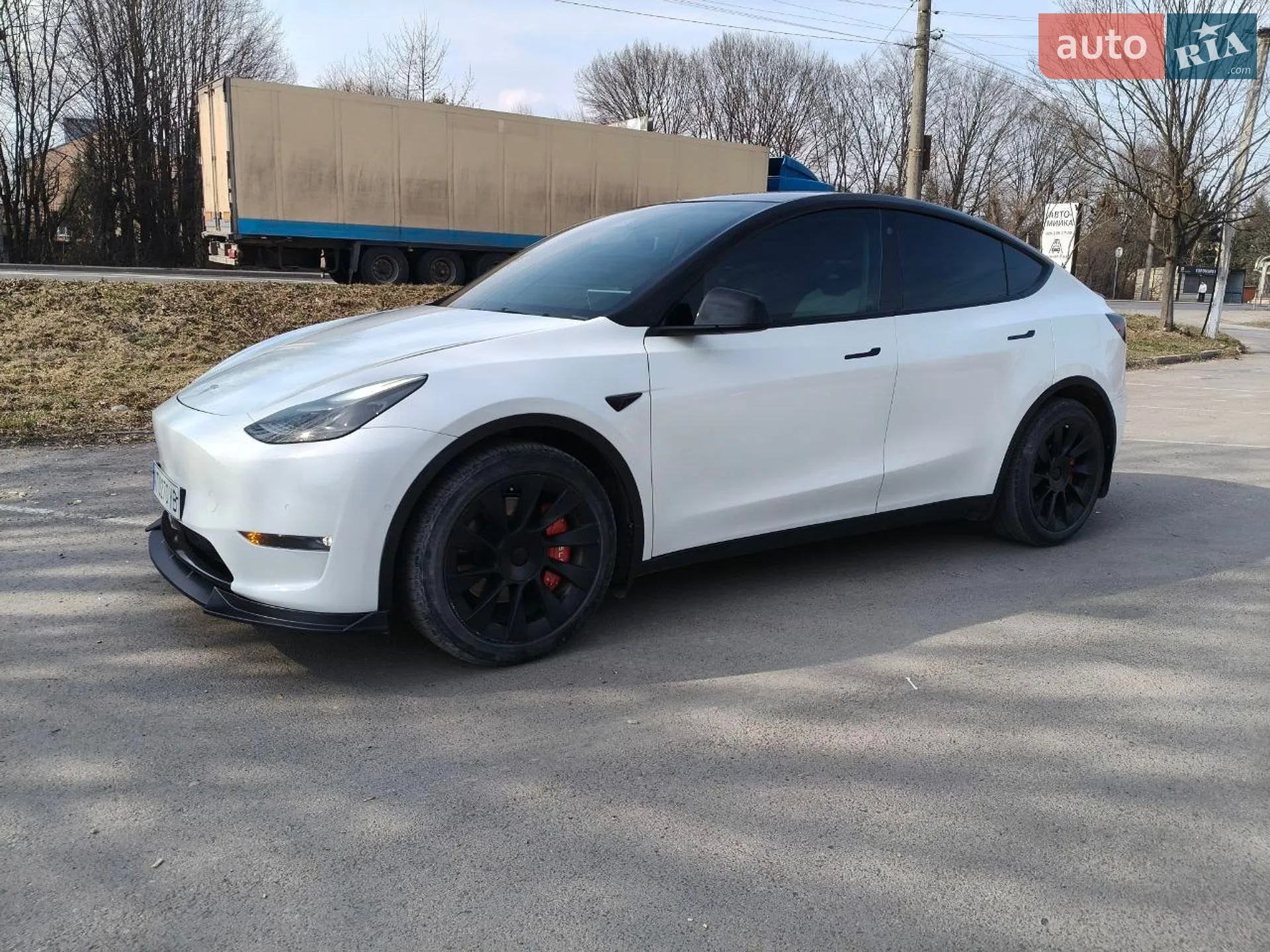 2022 Tesla Model Y - мініатюра 18