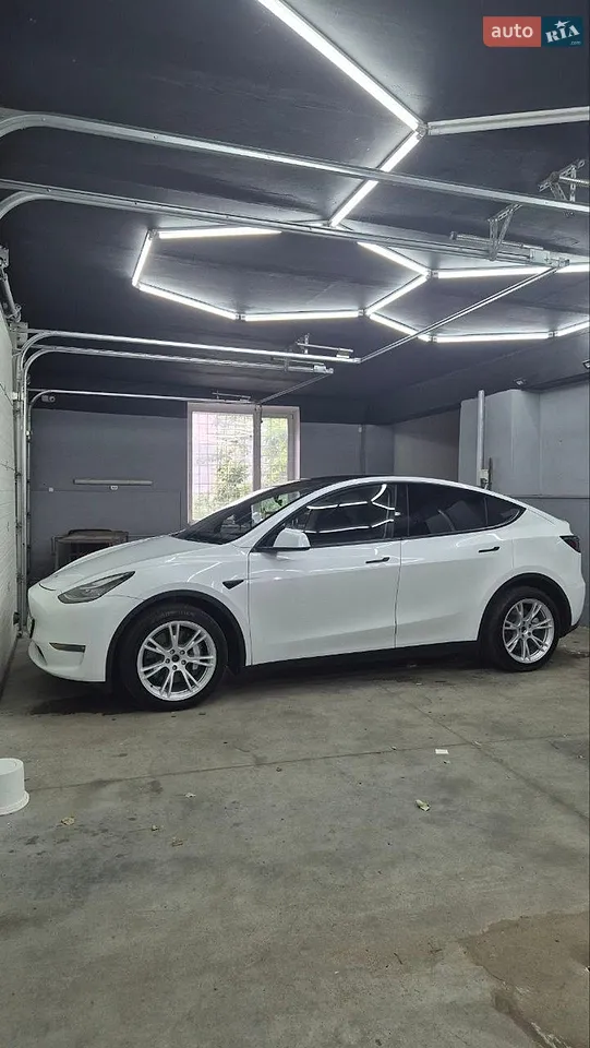 2023 Tesla Model Y - мініатюра 18