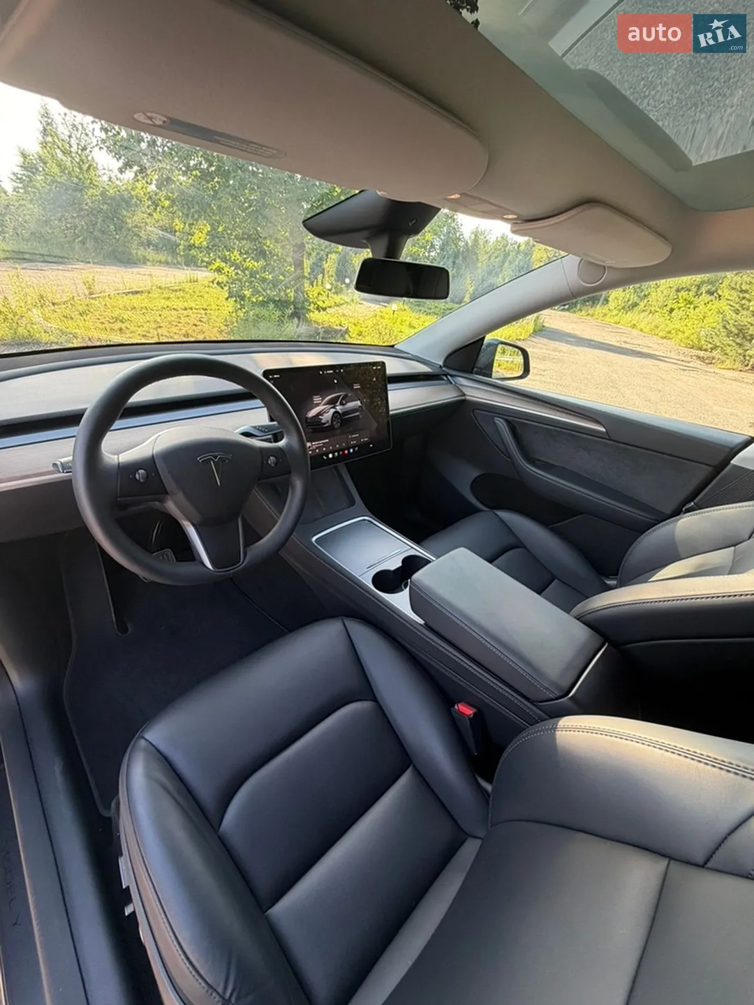 2024 Tesla Model Y - мініатюра 15