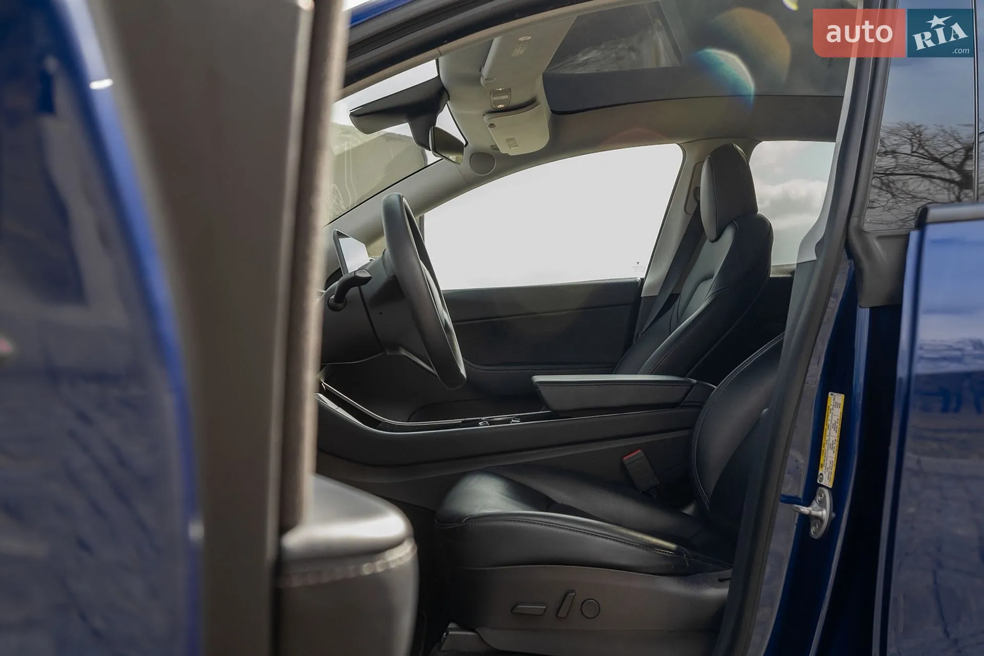 2020 Tesla Model Y - мініатюра 41