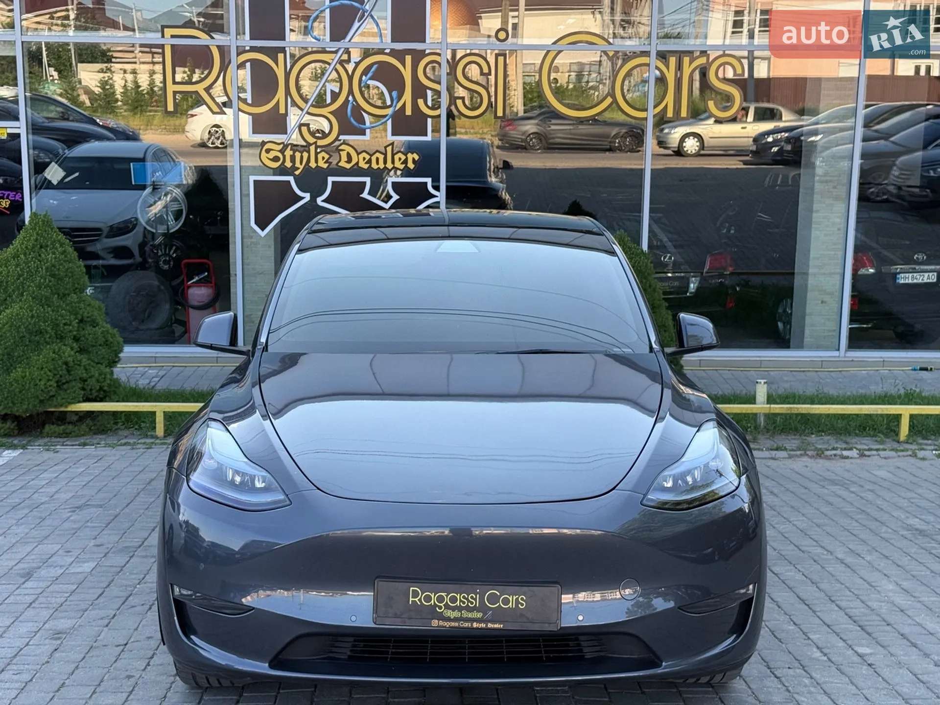 2022 Tesla Model Y - мініатюра 2