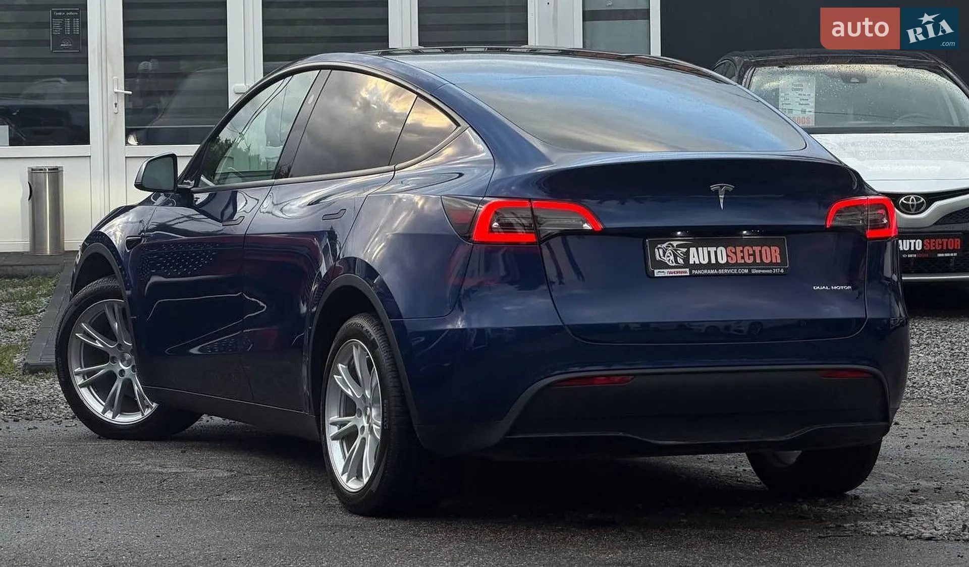 2024 Tesla Model Y - мініатюра 7