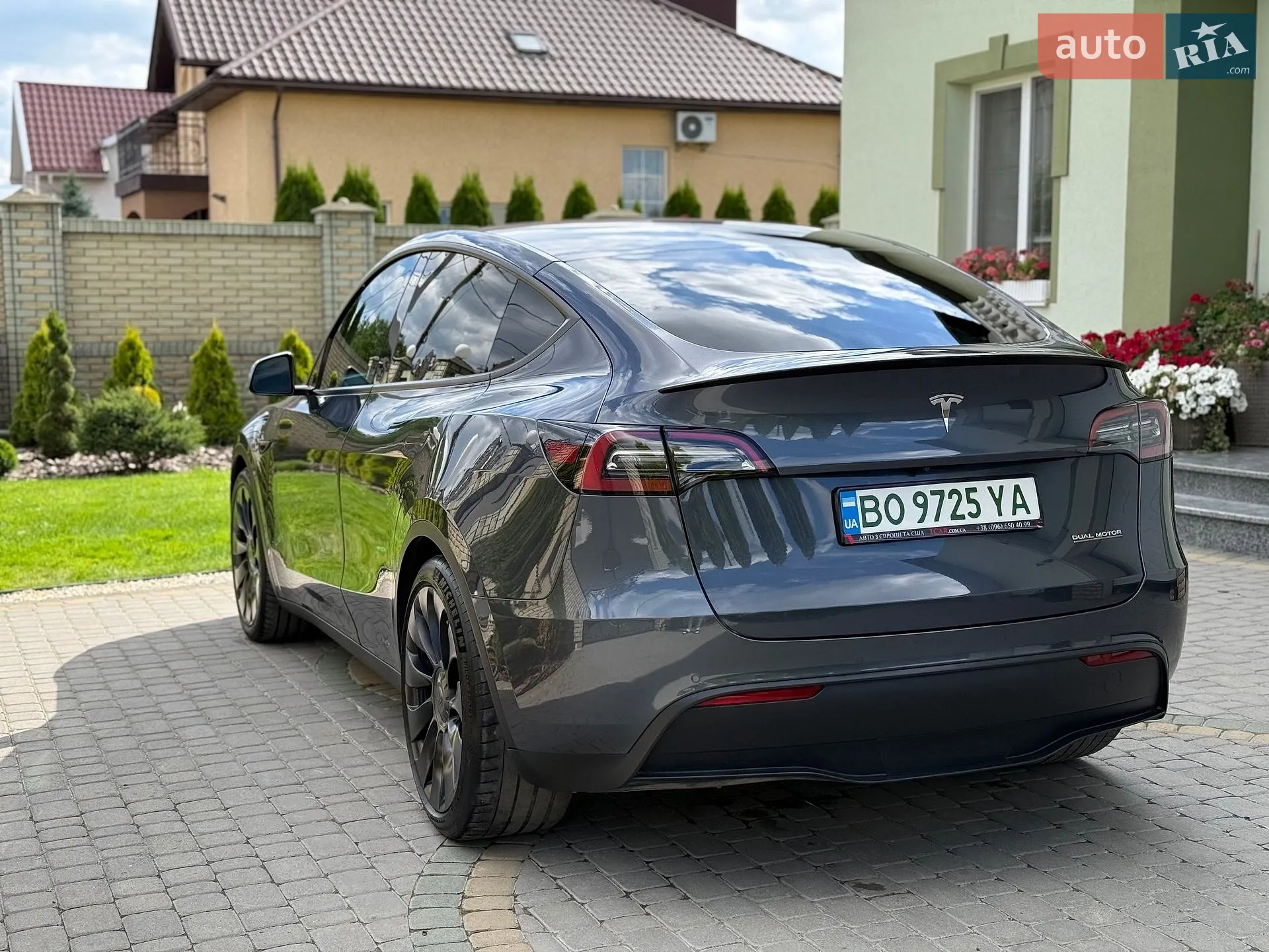 2022 Tesla Model Y - мініатюра 23
