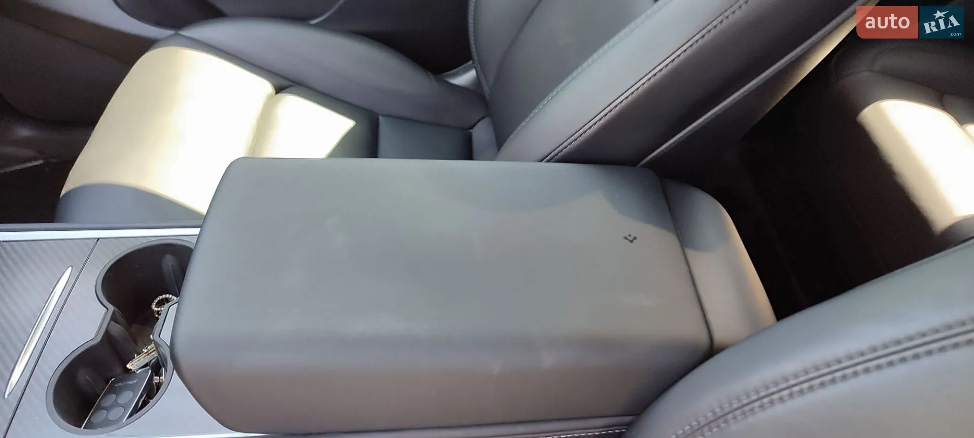 2021 Tesla Model Y - мініатюра 5