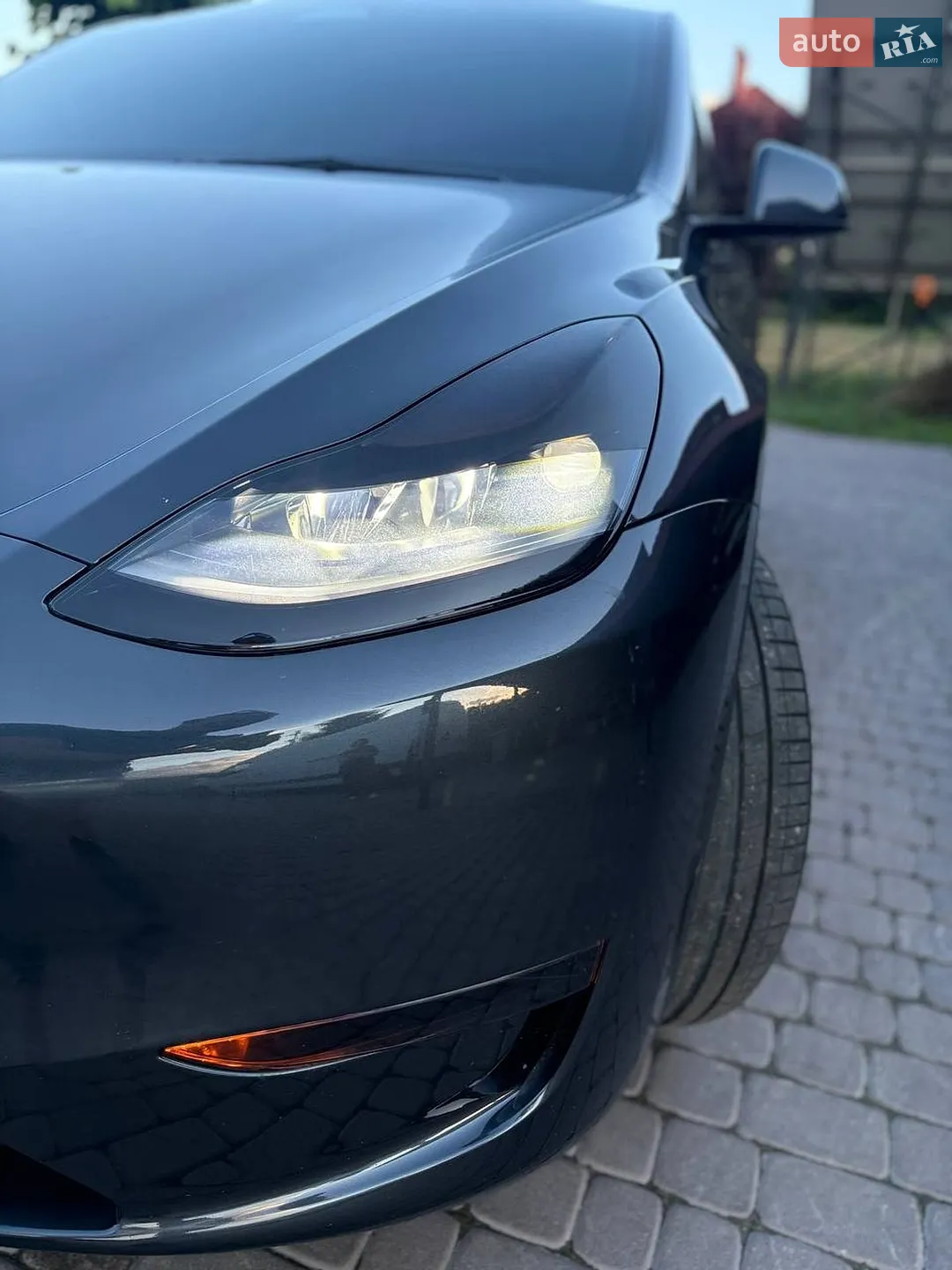 2024 Tesla Model Y - мініатюра 8