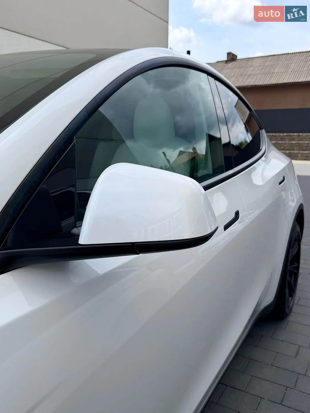 2024 Tesla Model Y - мініатюра 6
