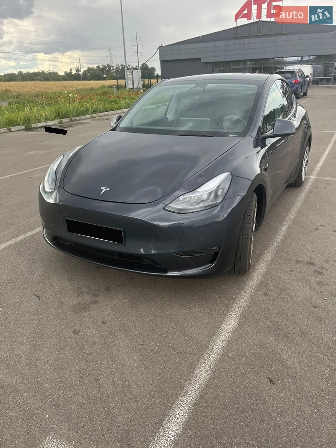 2022 Tesla Model Y - мініатюра 8
