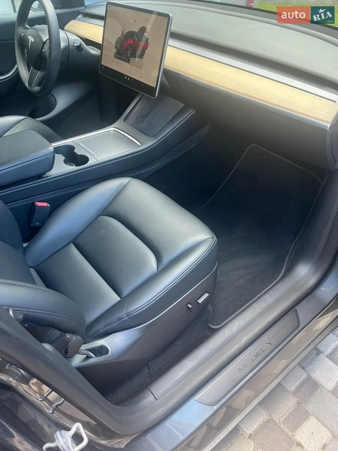 2022 Tesla Model Y - мініатюра 32