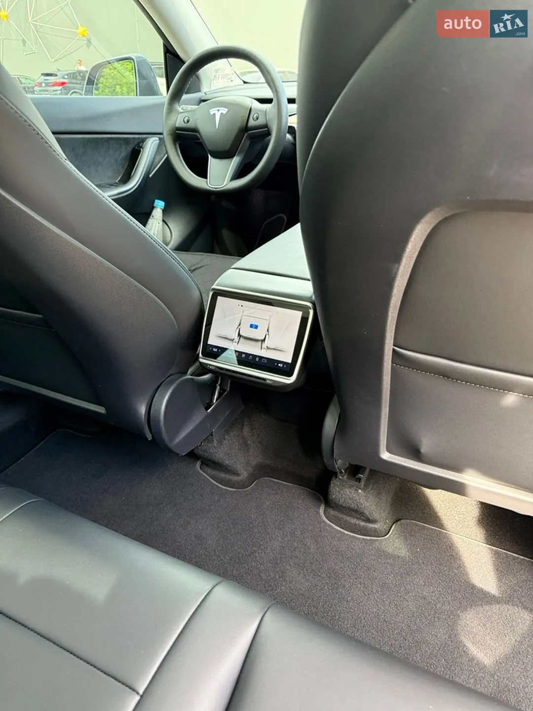 2022 Tesla Model Y - мініатюра 18