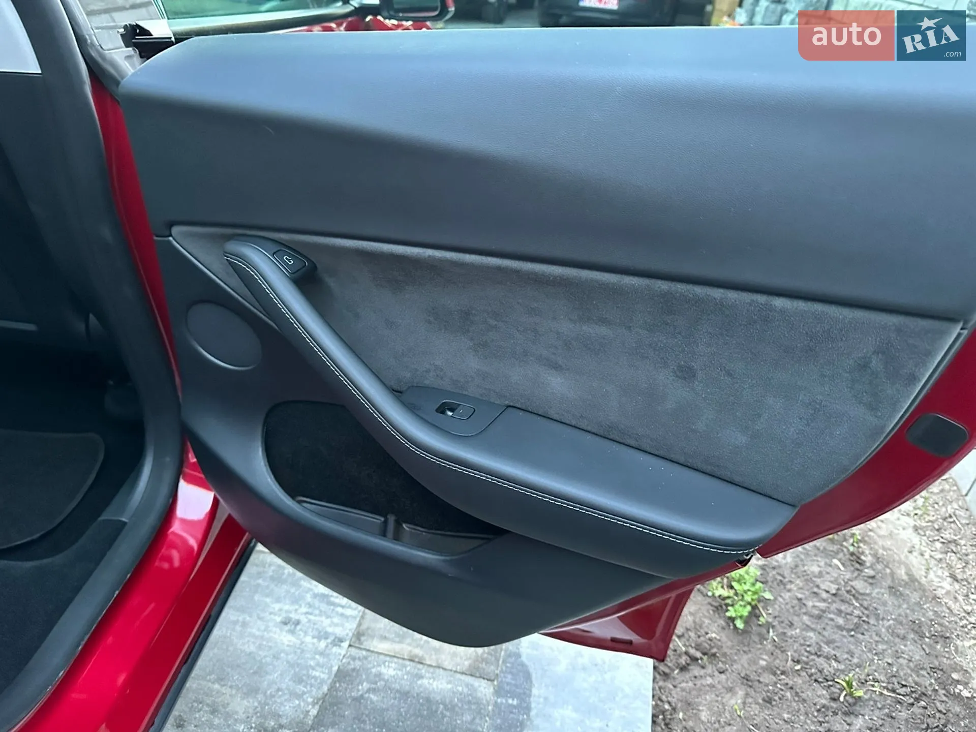 2023 Tesla Model Y - мініатюра 12