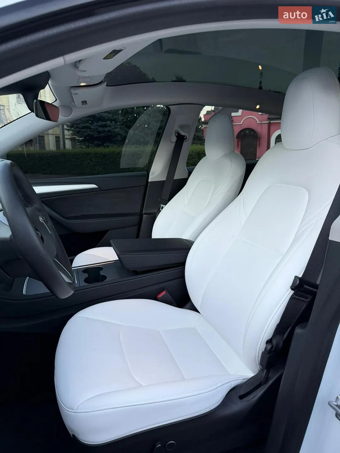 2022 Tesla Model Y - мініатюра 16