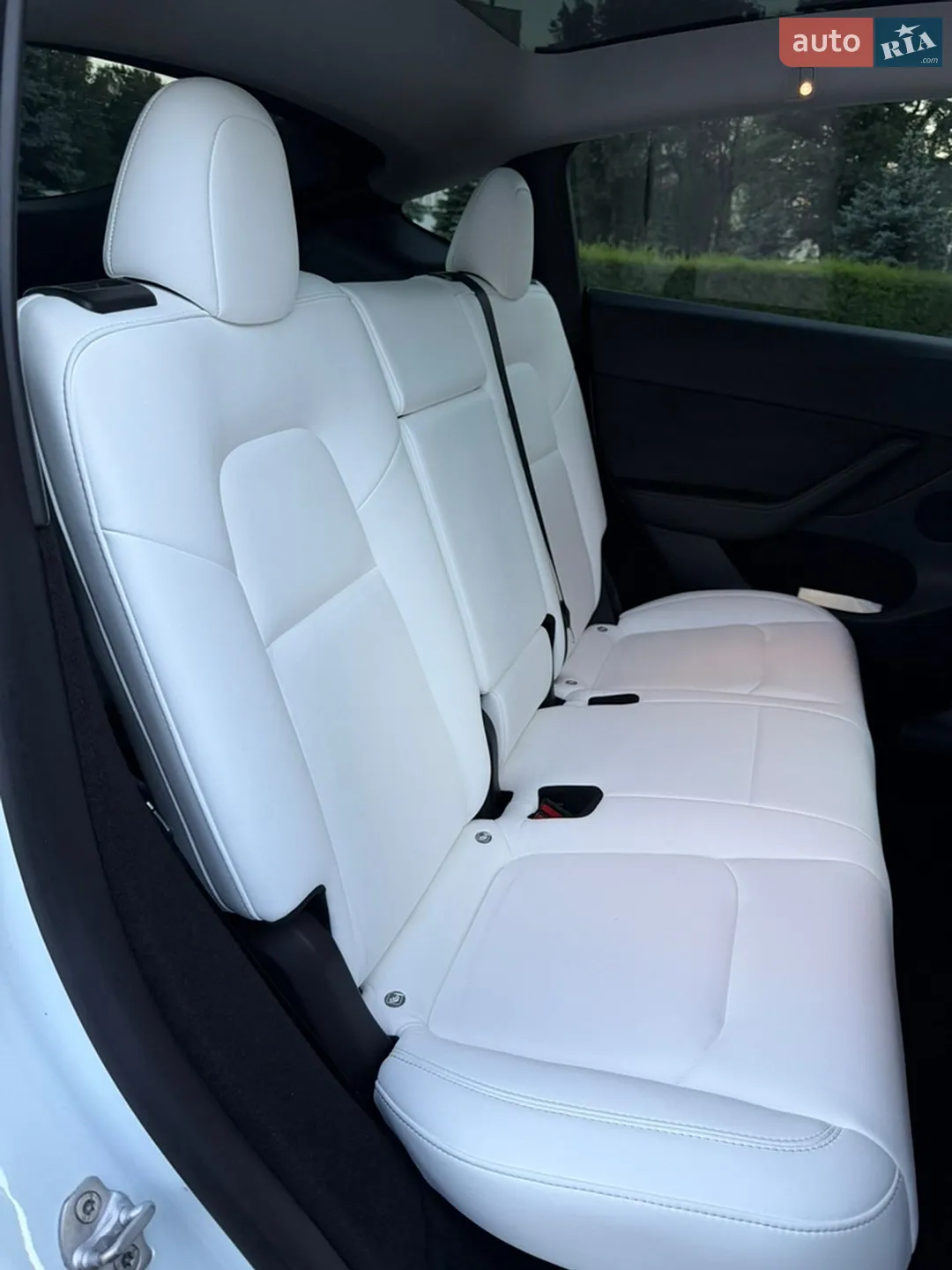 2022 Tesla Model Y - мініатюра 31