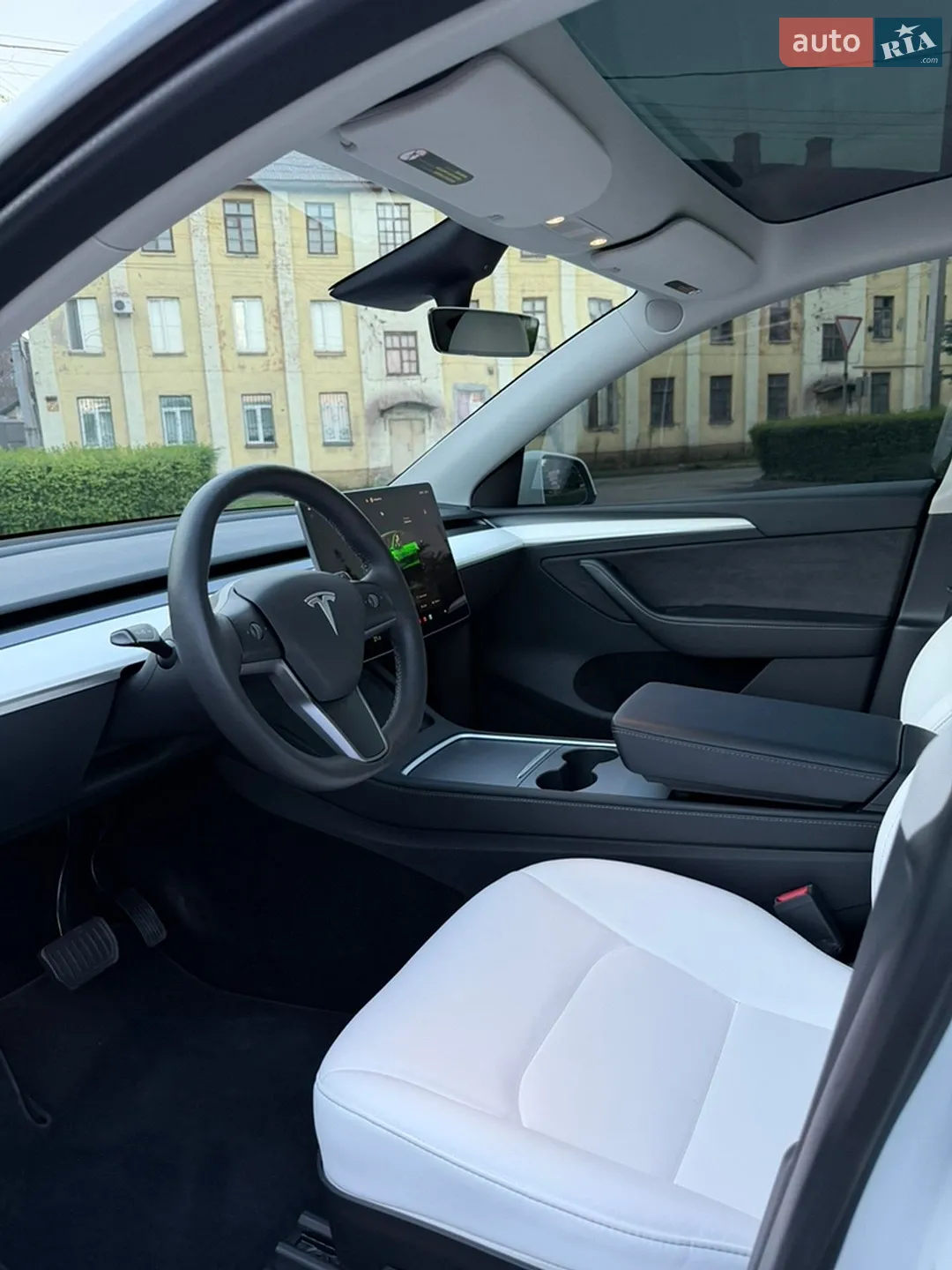 2022 Tesla Model Y - мініатюра 36