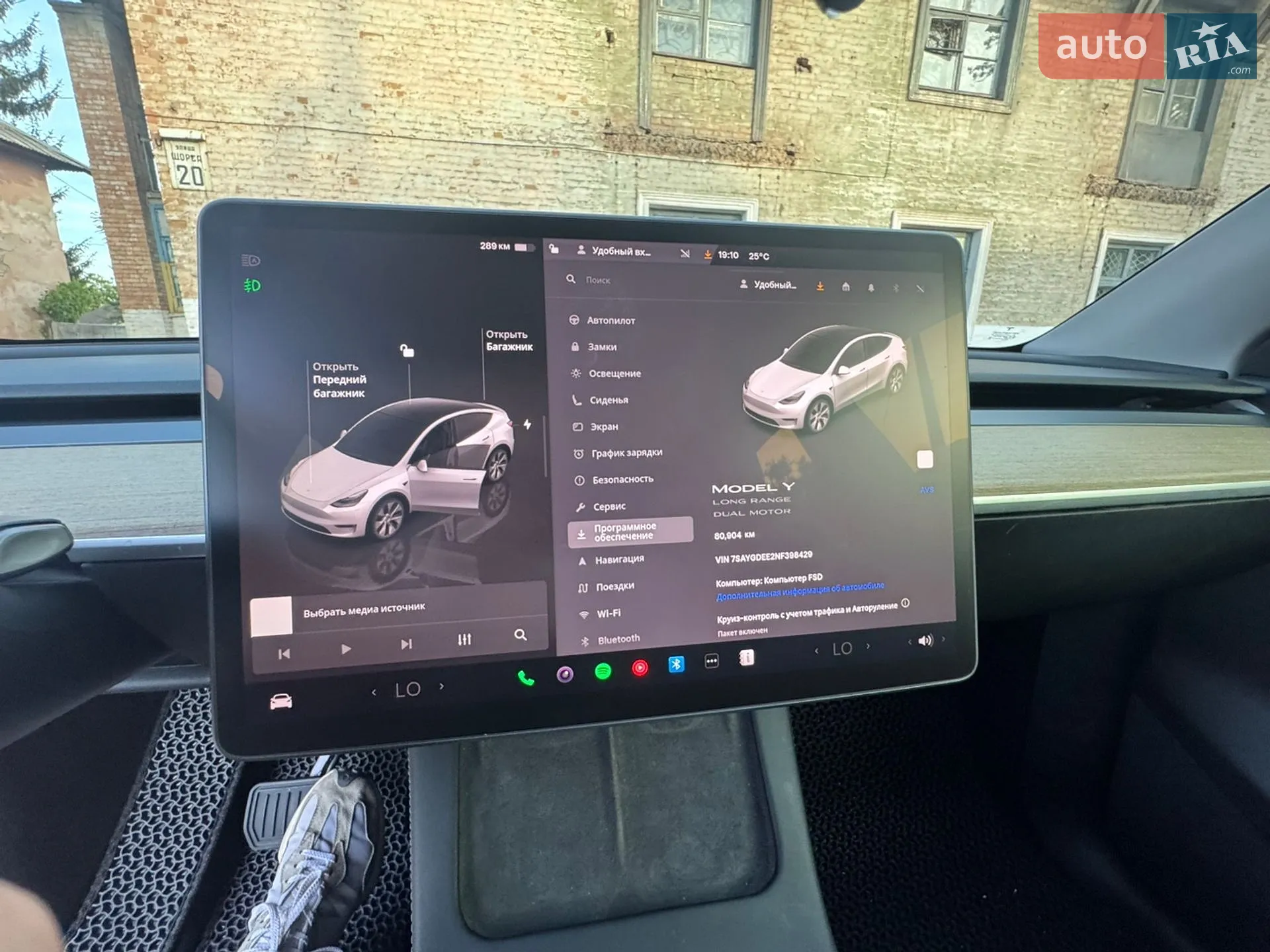 2022 Tesla Model Y - мініатюра 9