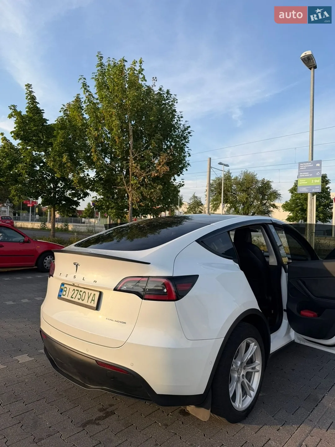2021 Tesla Model Y - мініатюра 6