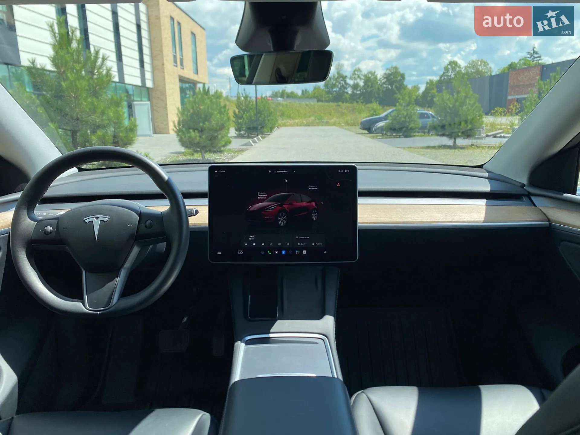2024 Tesla Model Y - мініатюра 10