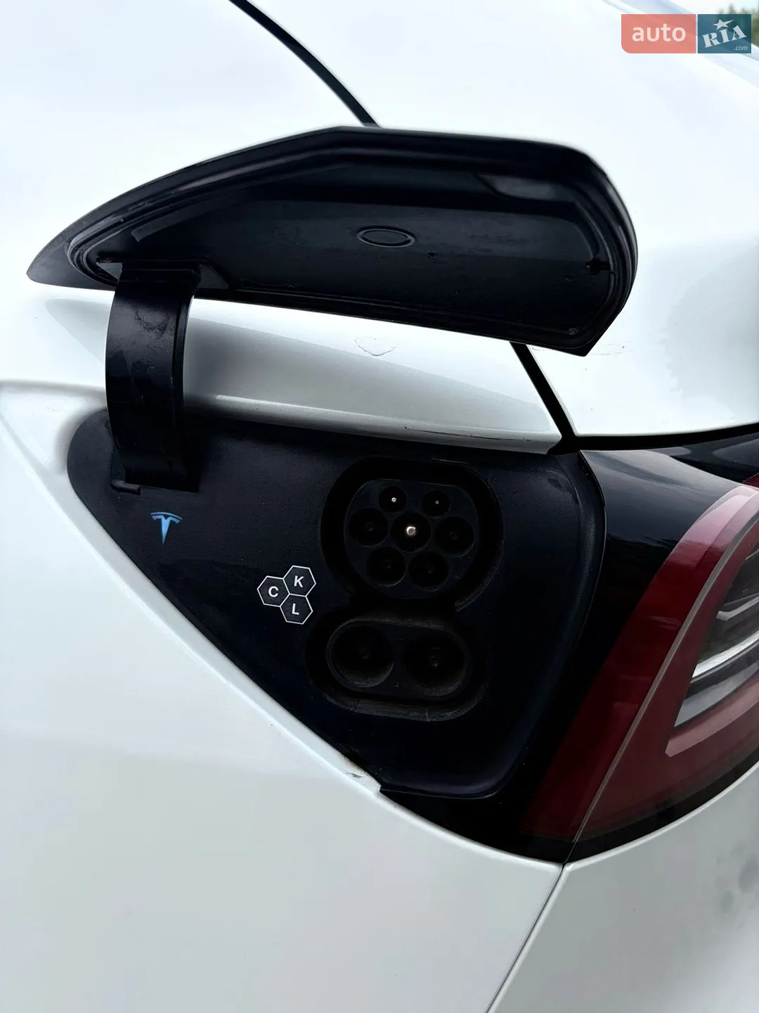 2024 Tesla Model Y - мініатюра 10