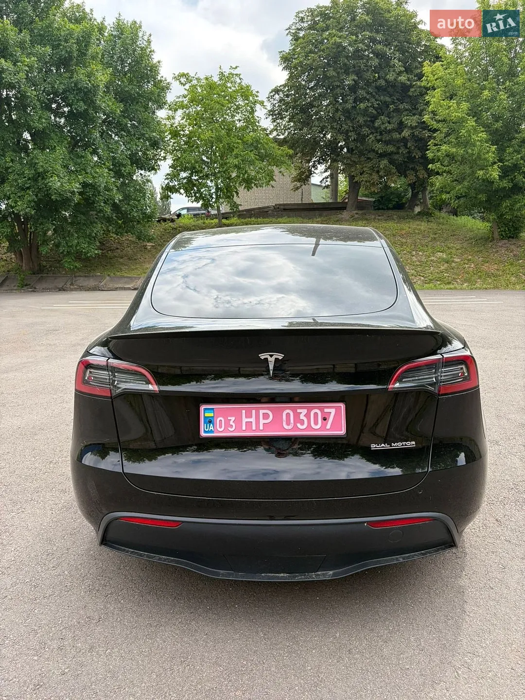2024 Tesla Model Y - мініатюра 8