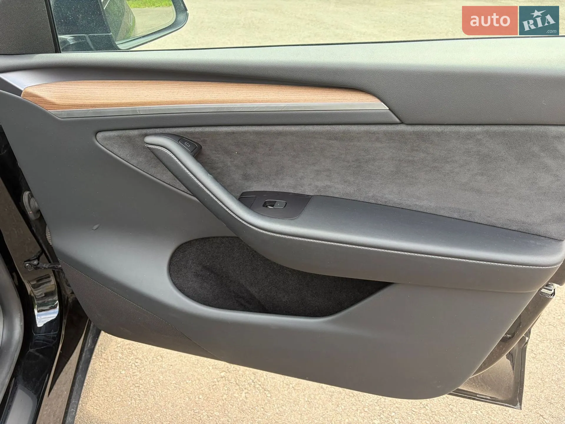 2024 Tesla Model Y - мініатюра 29