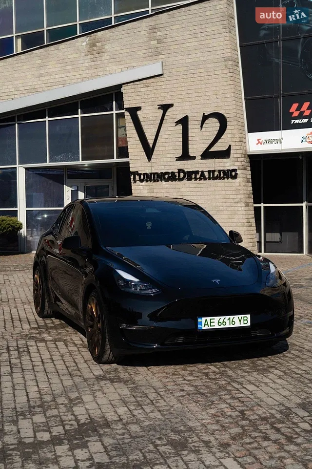 2024 Tesla Model Y - мініатюра 18