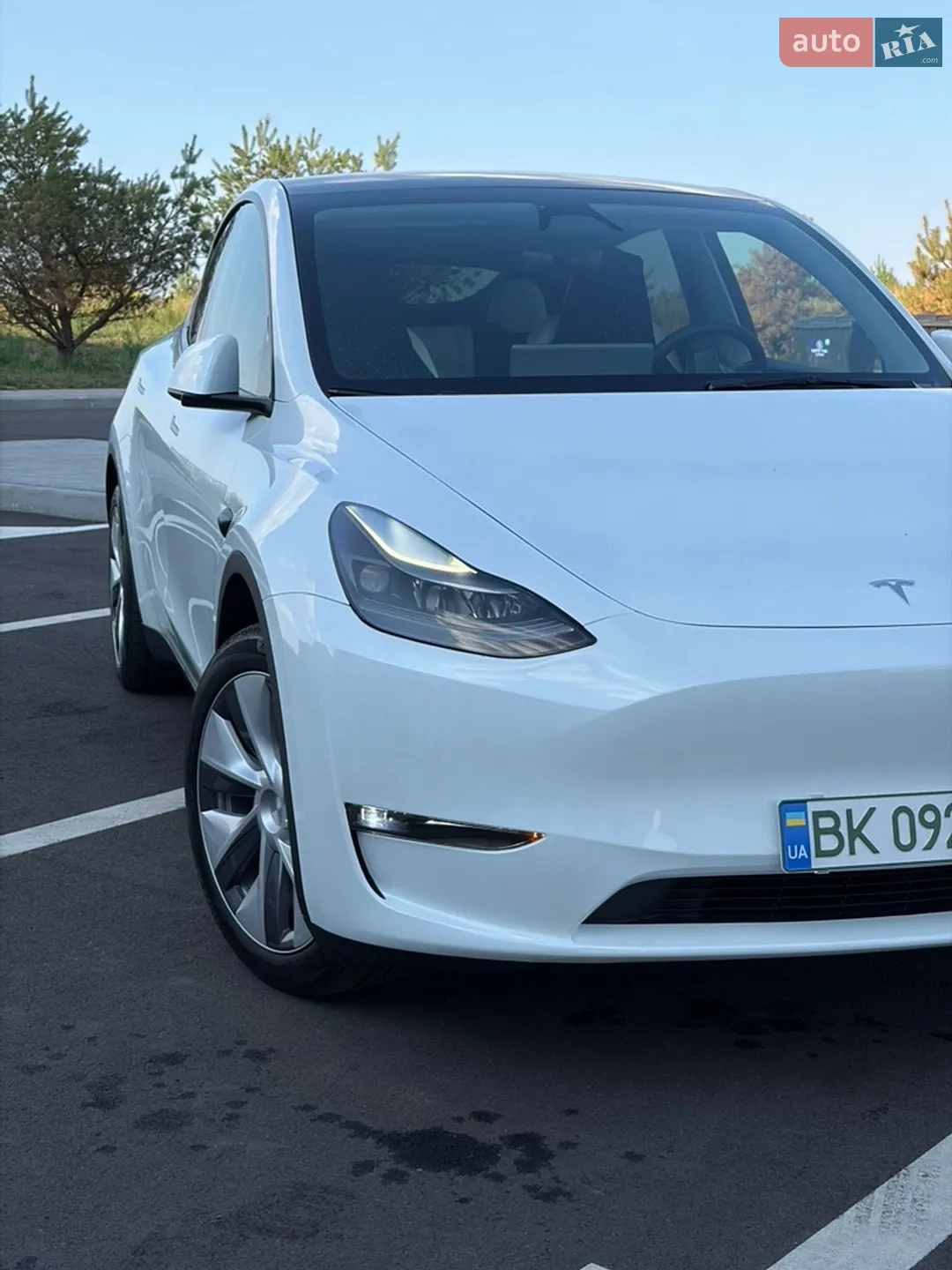 2023 Tesla Model Y - мініатюра 3