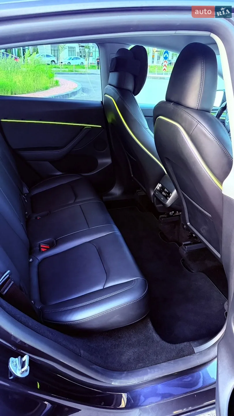 2024 Tesla Model Y - мініатюра 23