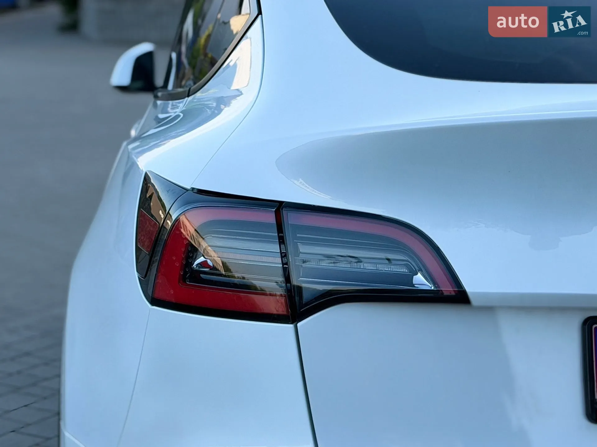 2021 Tesla Model Y - мініатюра 19