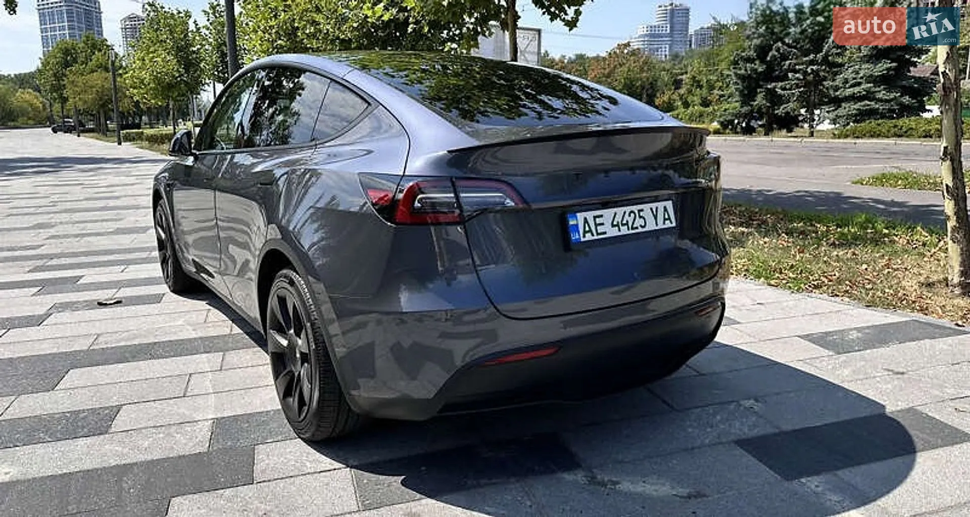 2023 Tesla Model Y - мініатюра 8