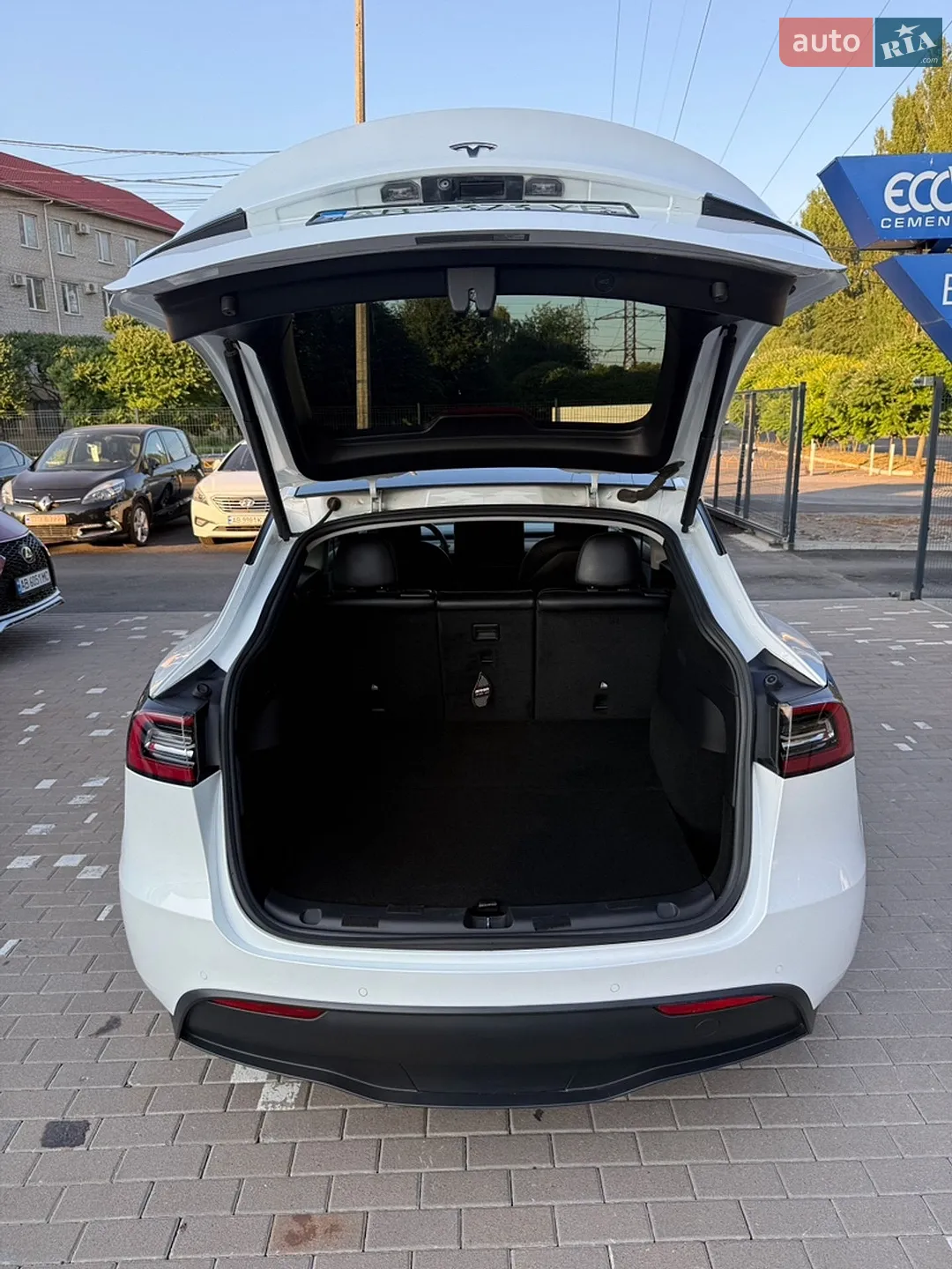2021 Tesla Model Y - мініатюра 14