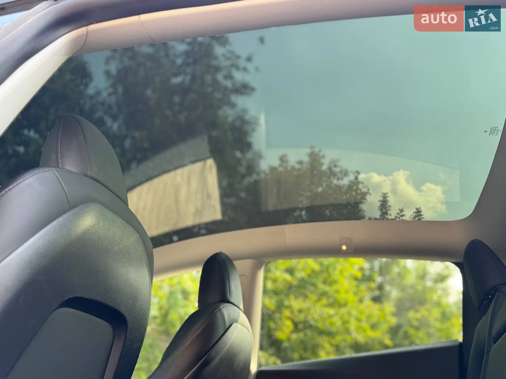 2020 Tesla Model Y - мініатюра 11