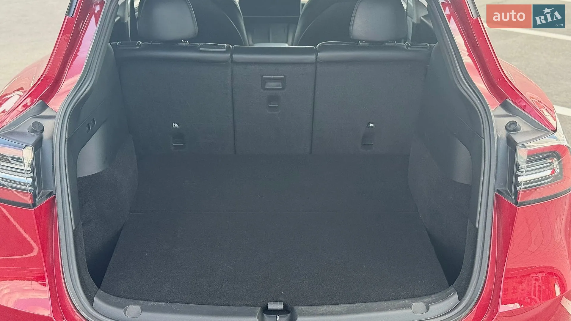 2022 Tesla Model Y - мініатюра 10