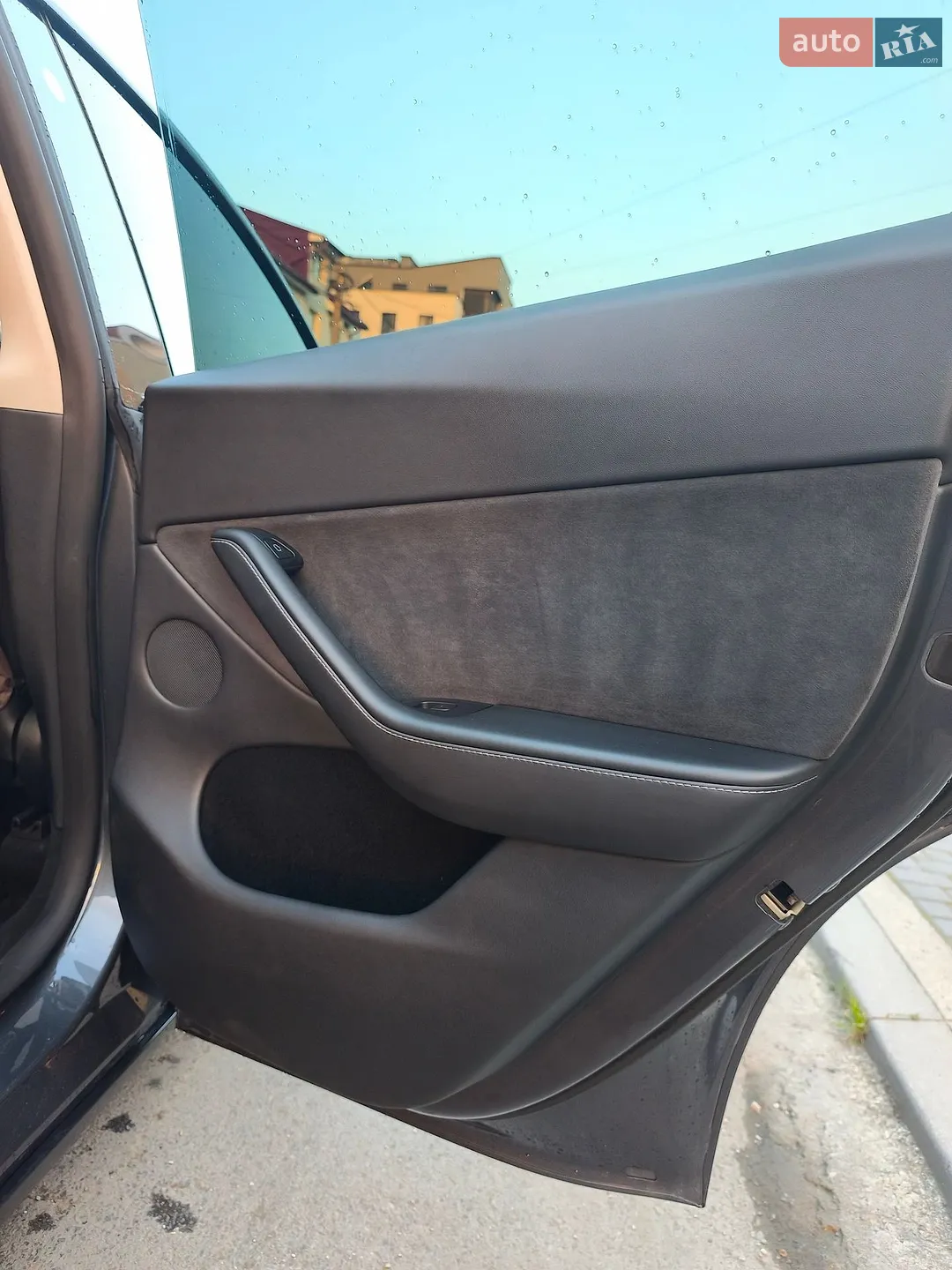 2023 Tesla Model Y - мініатюра 11