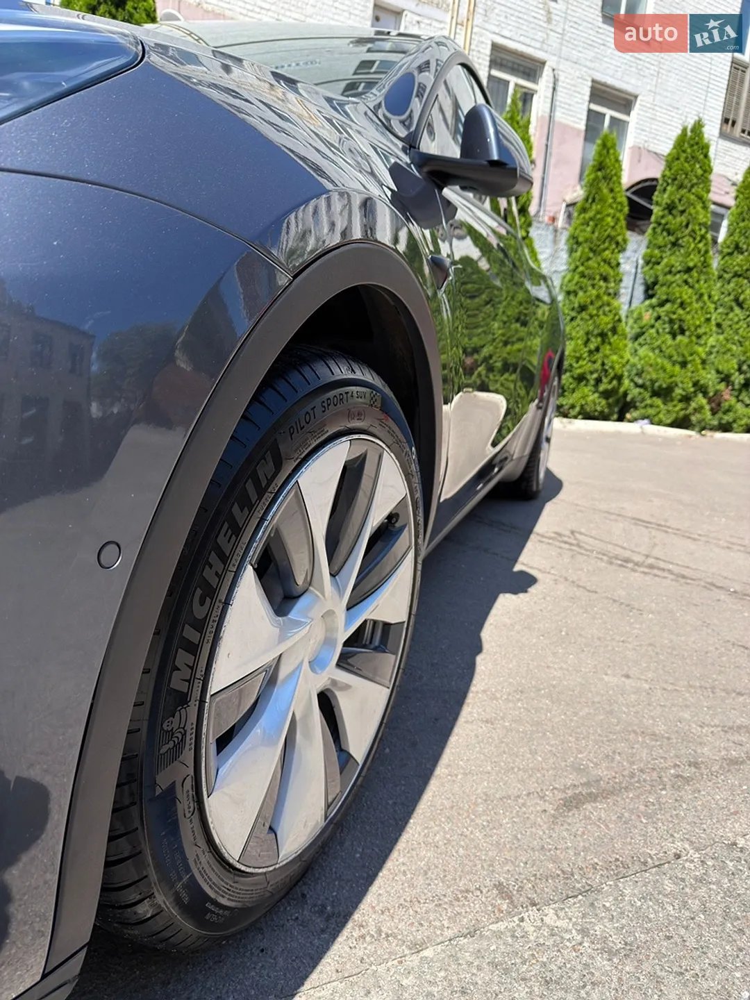 2022 Tesla Model Y - мініатюра 8
