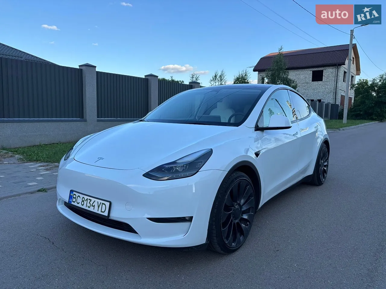 2024 Tesla Model Y - мініатюра 19