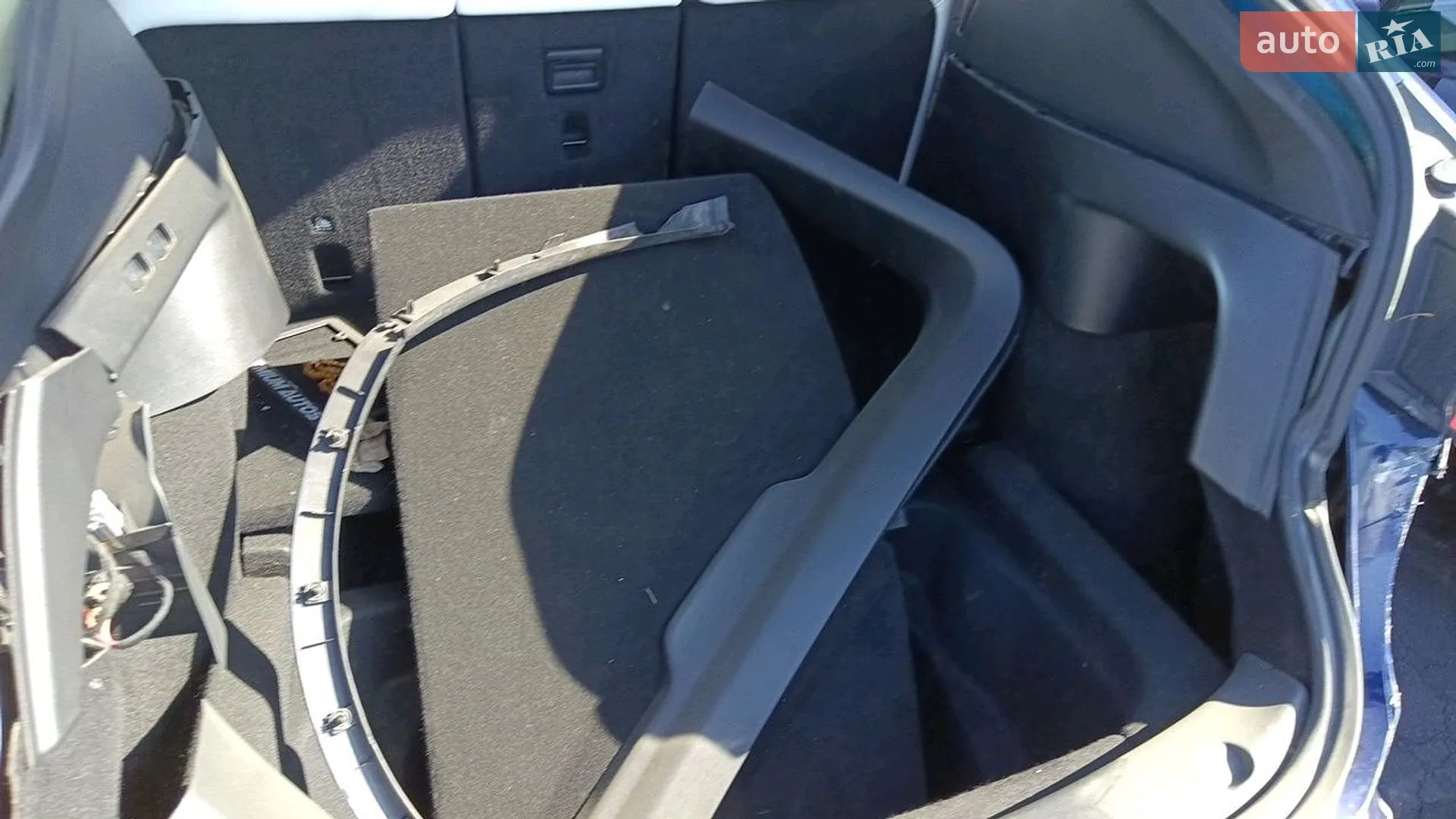2022 Tesla Model Y - мініатюра 10