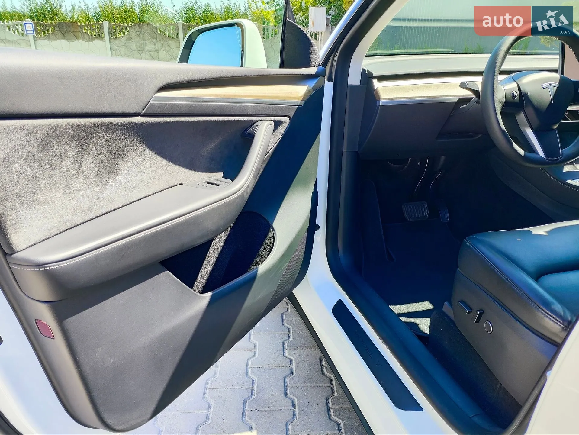 2023 Tesla Model Y - мініатюра 19