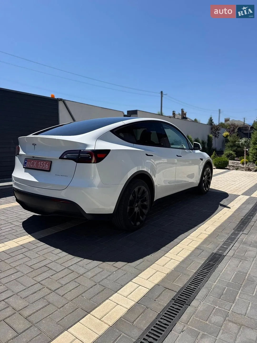 2023 Tesla Model Y - мініатюра 9