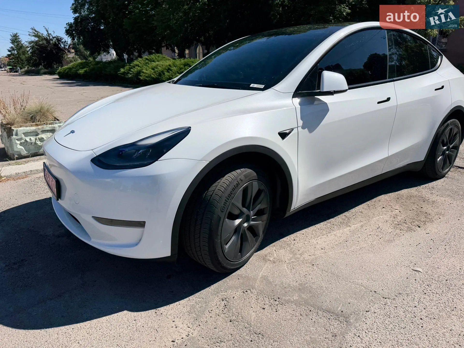 2024 Tesla Model Y - мініатюра 2