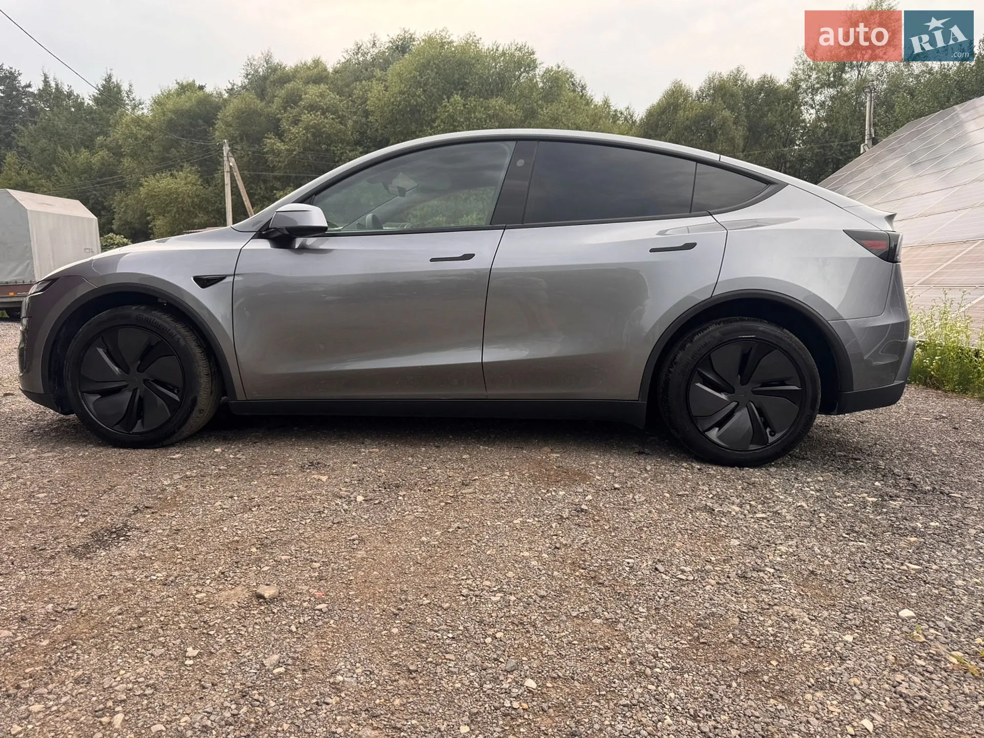 2025 Tesla Model Y - мініатюра 7