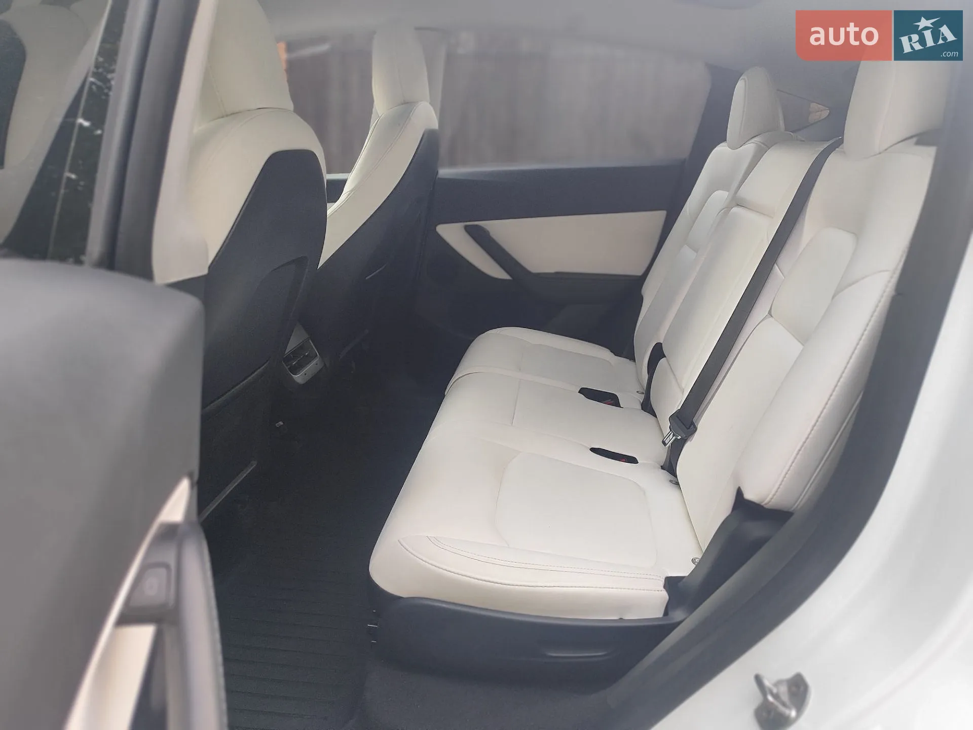 2021 Tesla Model Y - мініатюра 14