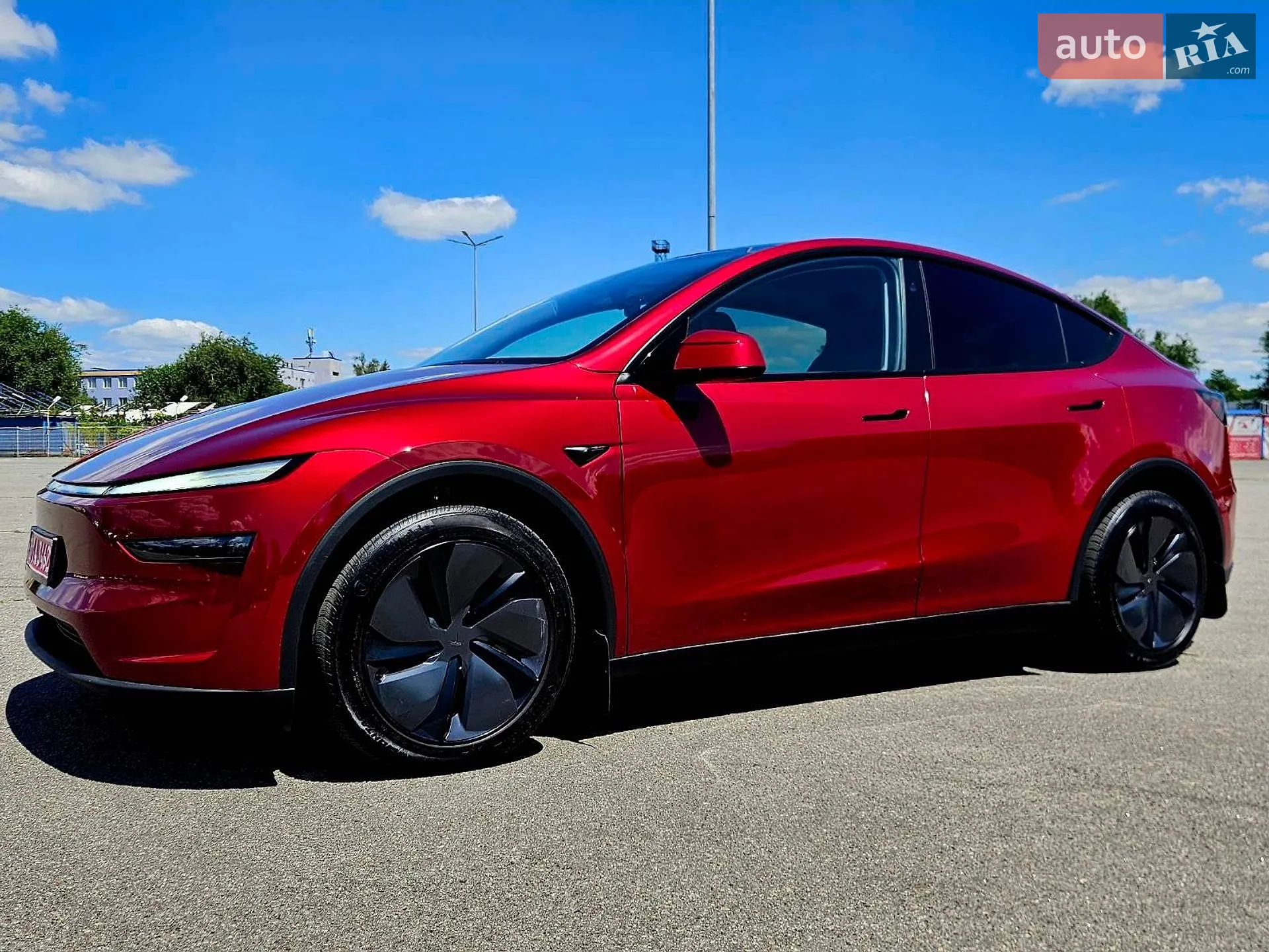 2025 Tesla Model Y - мініатюра 4